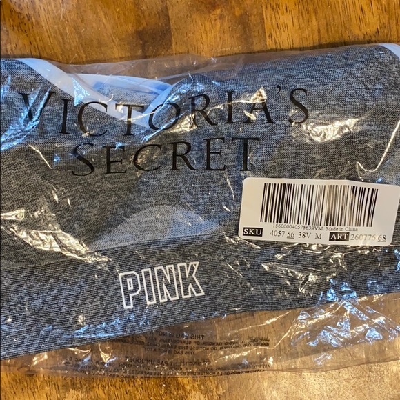 Seamless Light Lined Sports Bra - VS PINK - Picture 2 of 2